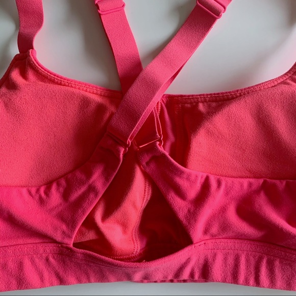 •UNDER ARMOUR• Sports Bra Size 12/14/L - Picture 4 of 12